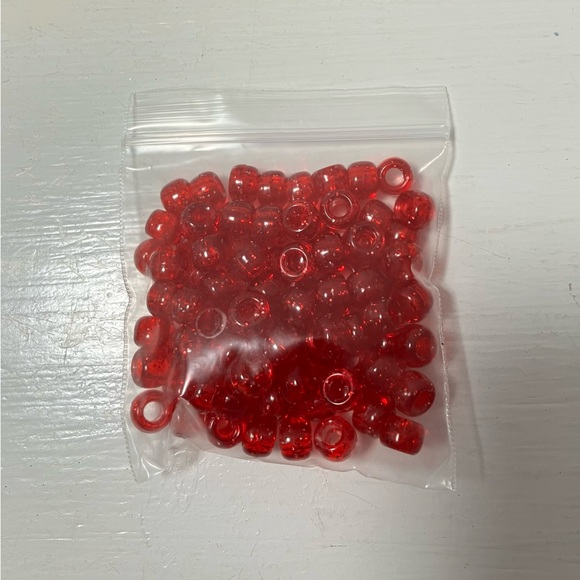 100 Red Glitter Pony Beads, Glitter Beads, Sparkle Beads, Craft Beads - Picture 2 of 2